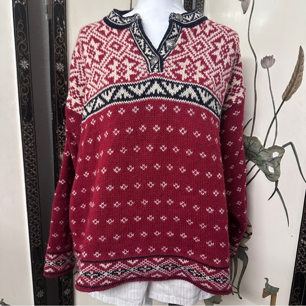 L.L. Bean Red Nordic Split-V Pullover Sweater with Cream, Red, and blue